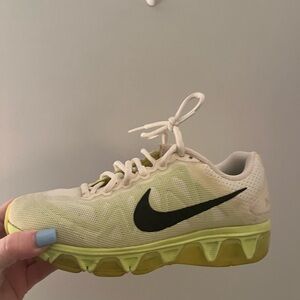 Nike Cream and Lime Green Running Shoes